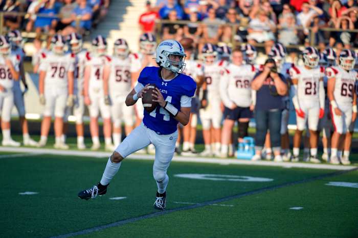 Johnny DiBlasio gets ready to attempt a pass for Hilliard Davidson (photo courtesy of the DiBlasio family)